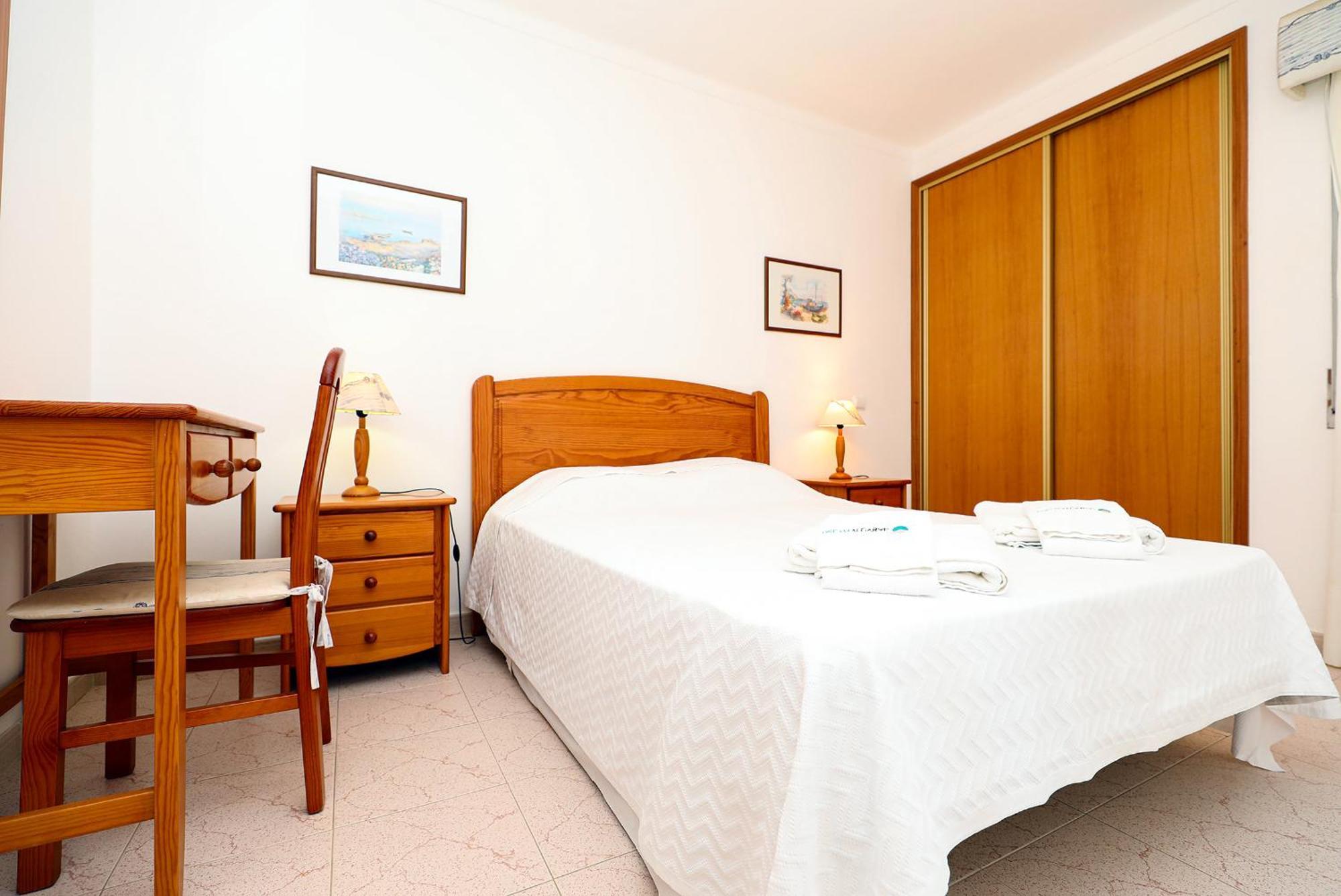 Quinta Dos Pinheiros Apartment ลากอส ภายนอก รูปภาพ