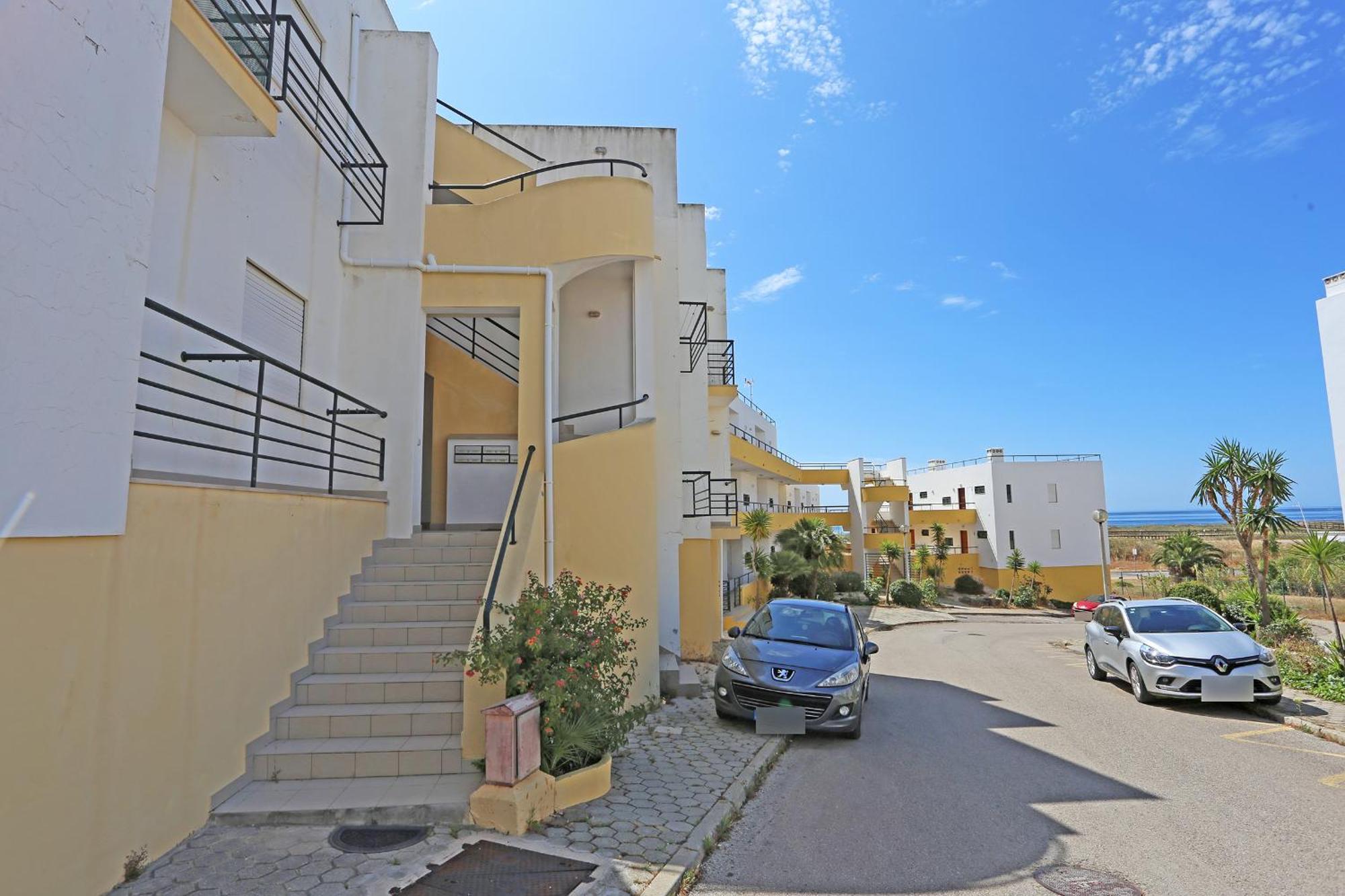 Quinta Dos Pinheiros Apartment ลากอส ภายนอก รูปภาพ