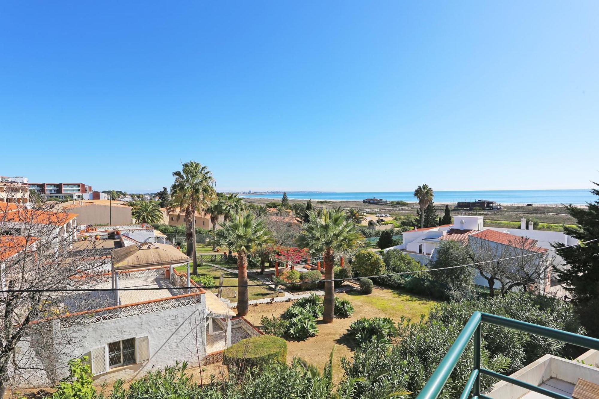 Quinta Dos Pinheiros Apartment ลากอส ภายนอก รูปภาพ