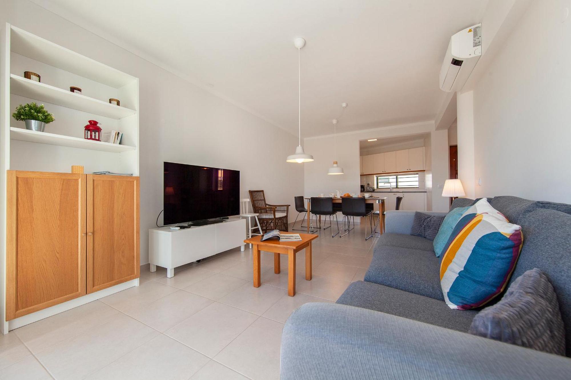Quinta Dos Pinheiros Apartment ลากอส ภายนอก รูปภาพ