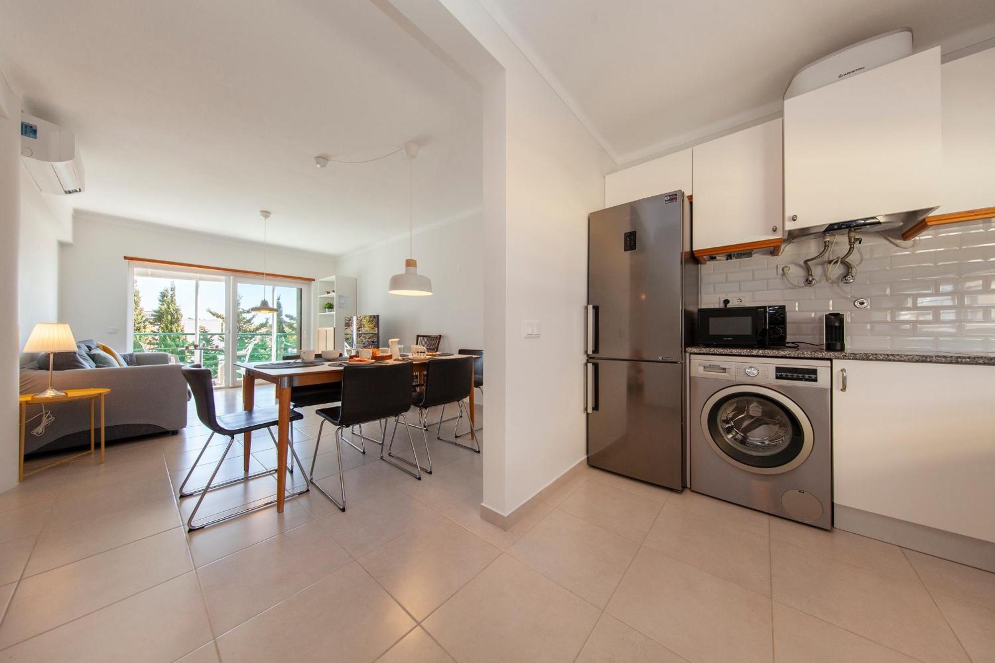 Quinta Dos Pinheiros Apartment ลากอส ภายนอก รูปภาพ