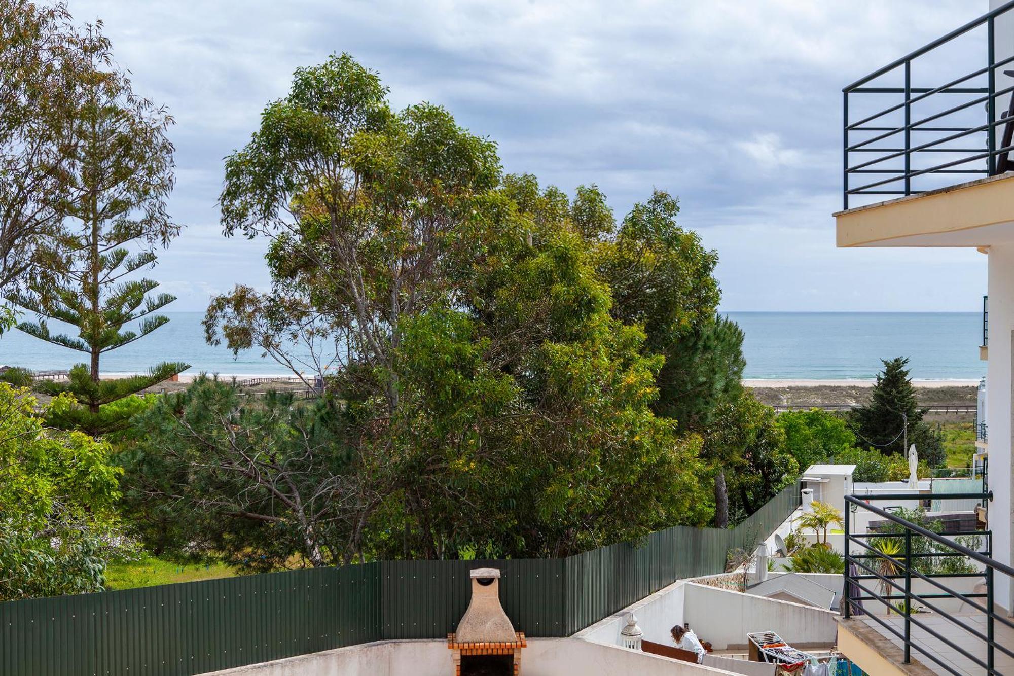 Quinta Dos Pinheiros Apartment ลากอส ภายนอก รูปภาพ